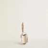 AirPod-fodral i sliten vit nyans
