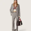 Antracitgrå halsduk med paisleymönster