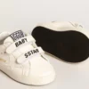 Baby School-set i vitt nappaläder med rosa läderflik på hälen