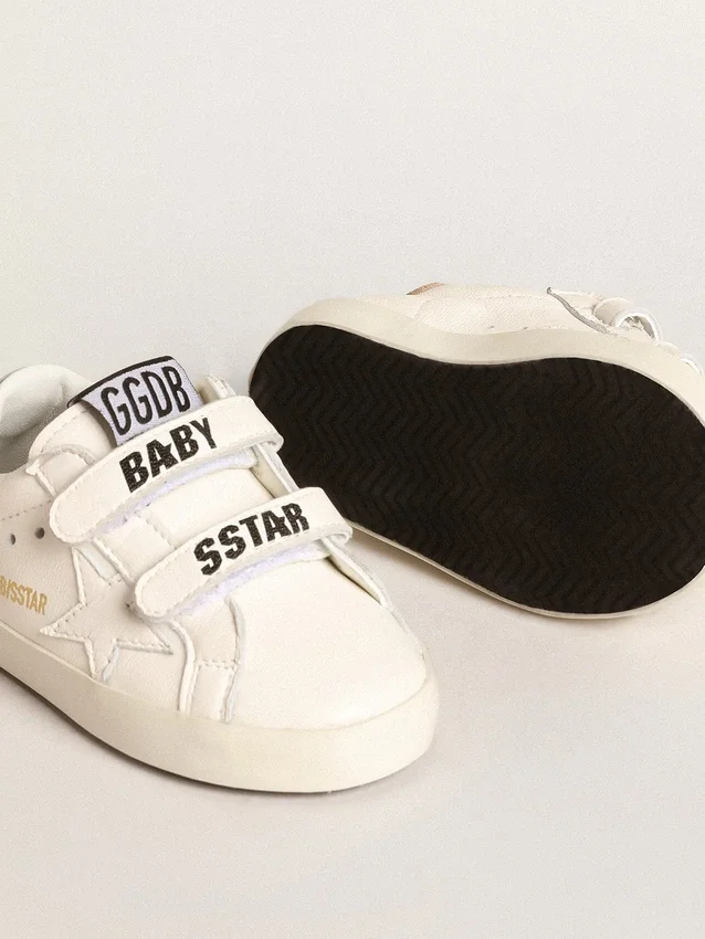 Baby School-set i vitt nappaläder med rosa läderflik på hälen
