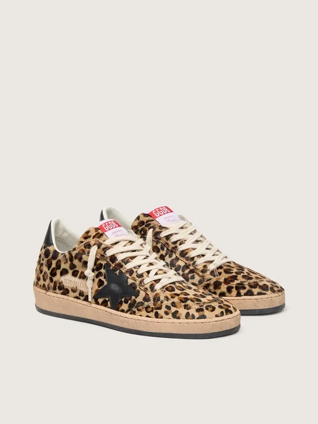Ball Star för damer i ponnyskinn med leopardmönster, svart läderstjärna och hälflik