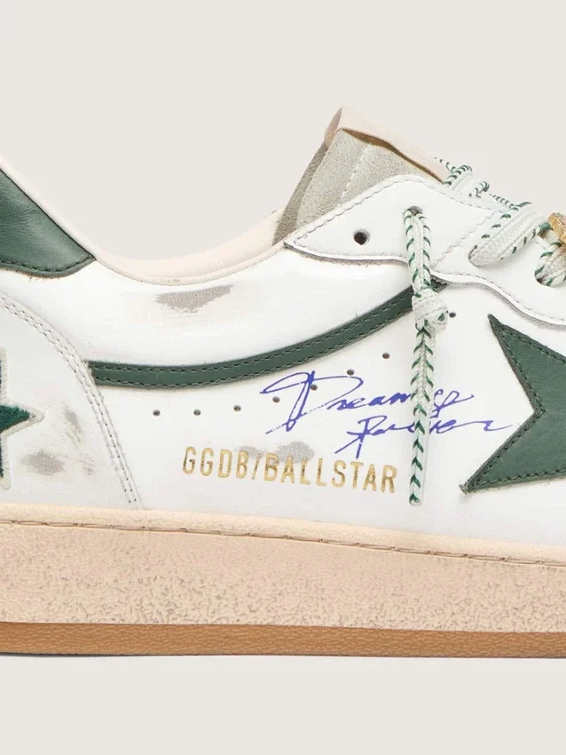 Ball Star LTD för damer i vitt läder med grön stjärna och Skinn