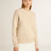 Beige damtröja med ”Golden”-text på ryggen
