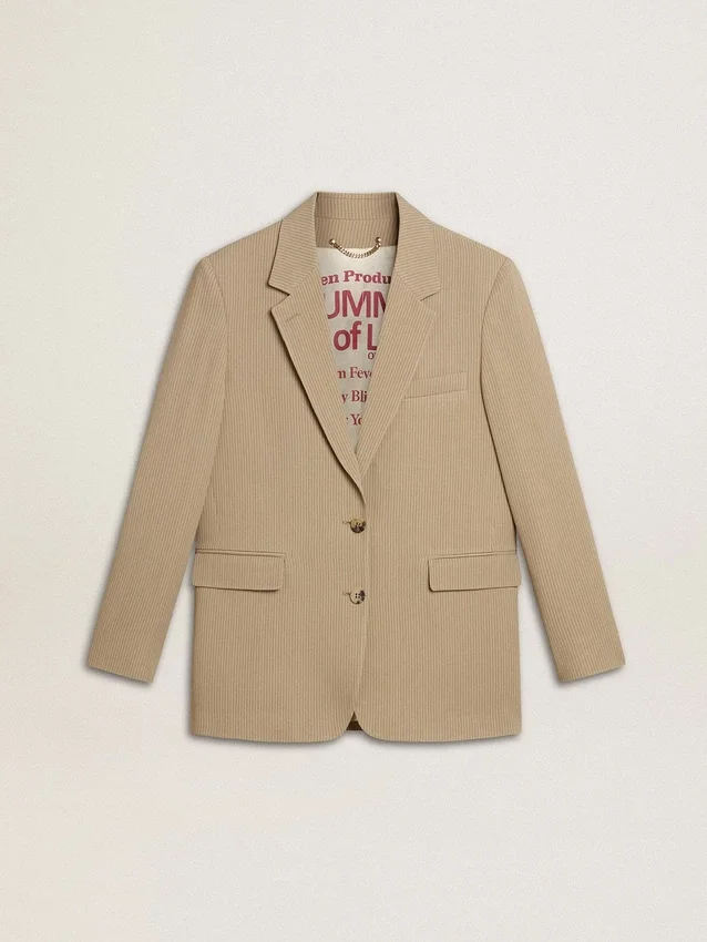 Beige enkelknäppt damkavaj med smala ränder och oversized-passform