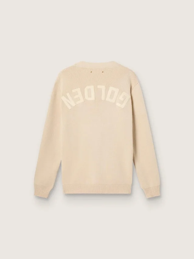 Beige herrkofta med ”Golden”-text på ryggen