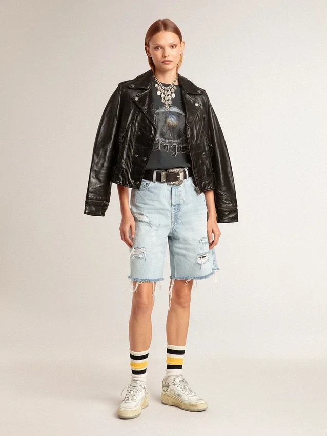 Bermudashorts för dam i denim med sliten look