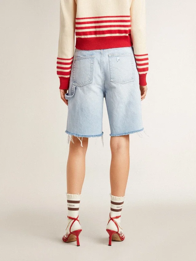 Bermudashorts för dam i denim med sliten look