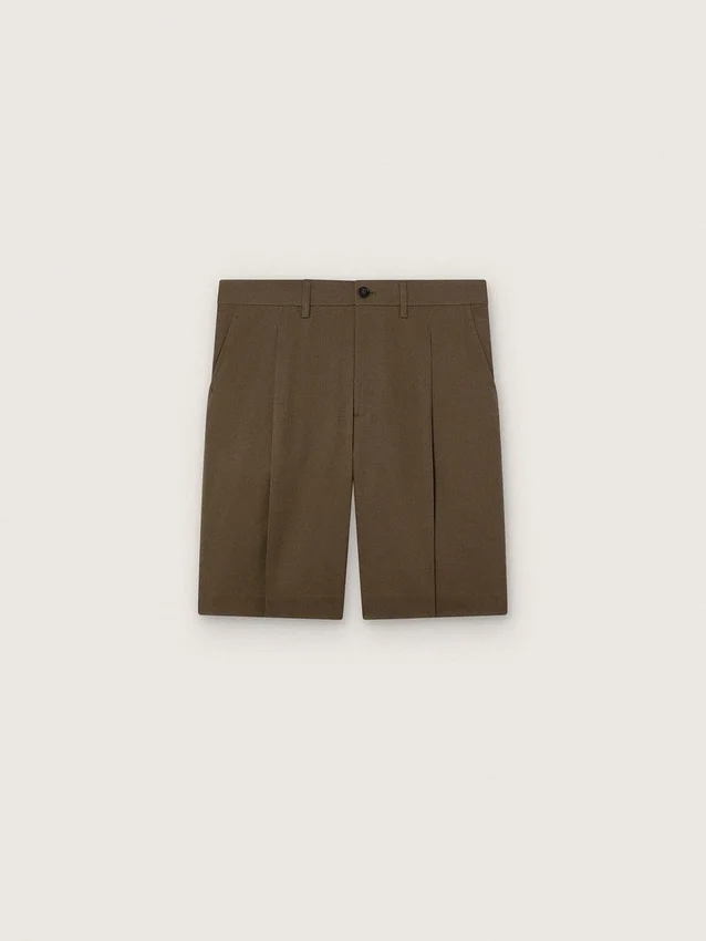Bermudashorts i ullgabardin för herr