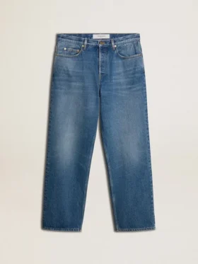 Blåa, löst sittande jeans i mediumtvätt