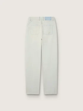 Blekt jeans för damer med cabochonkristaller