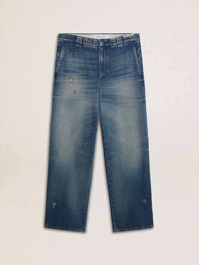 Chinobyxor i denim för herr med slitna detaljer
