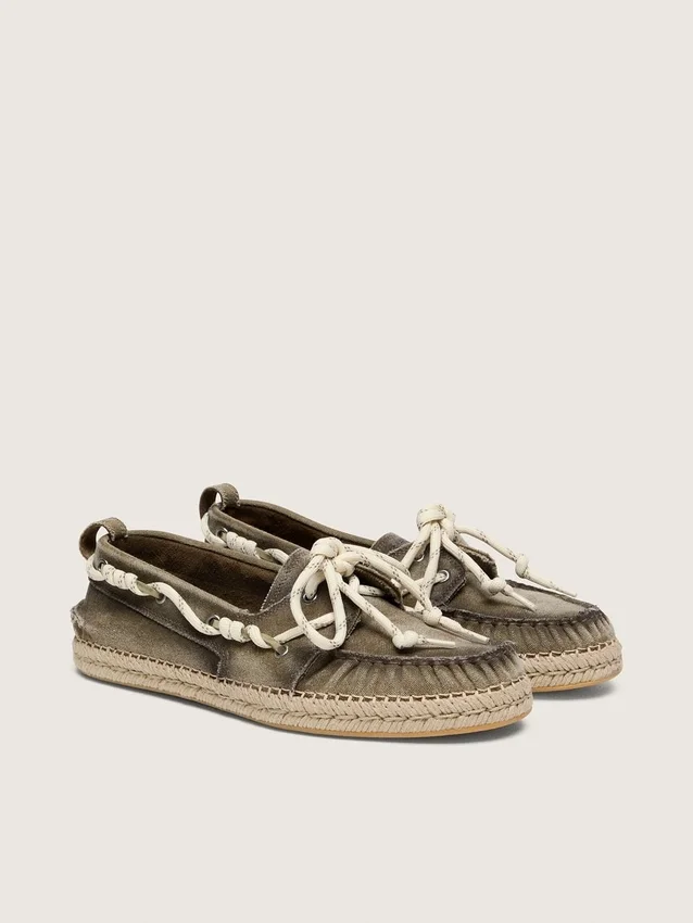 Cruise-espadriller för herr i militärgrön canvas med vita vandringsskosnören