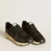 Dam-sneakers med Running Sole i svart glitter med läderstjärna och hälflik i nubuck