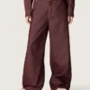 Dammjeans i vinröd denim