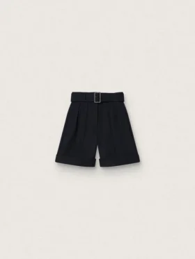 Damshorts i svart ullgabardin med midjebälte
