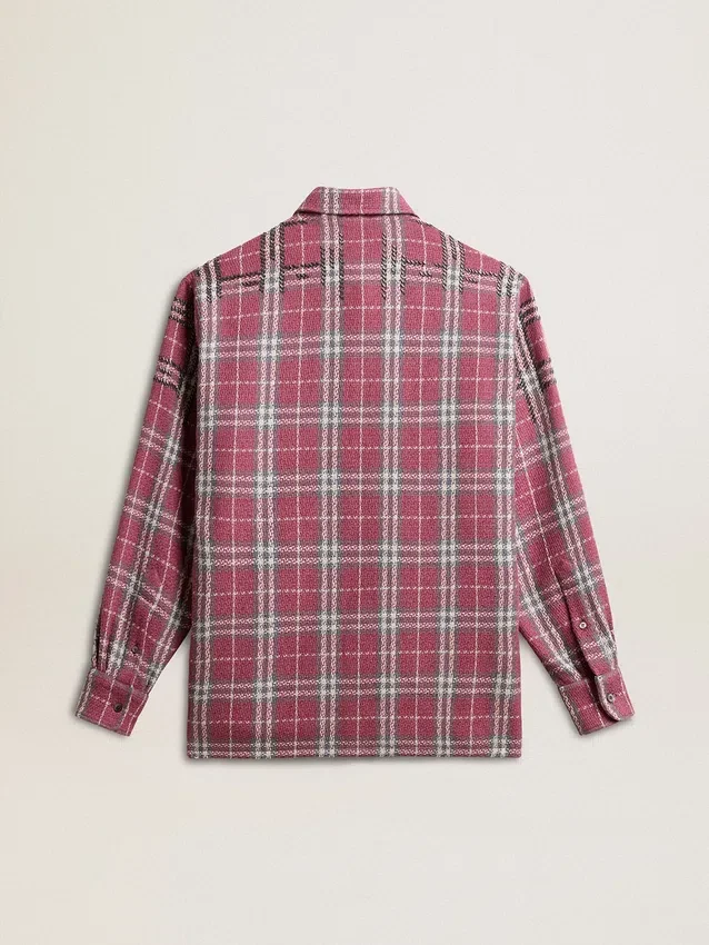 Damskjorta med broderat rutmönster i rosa, sandfärgat och grått