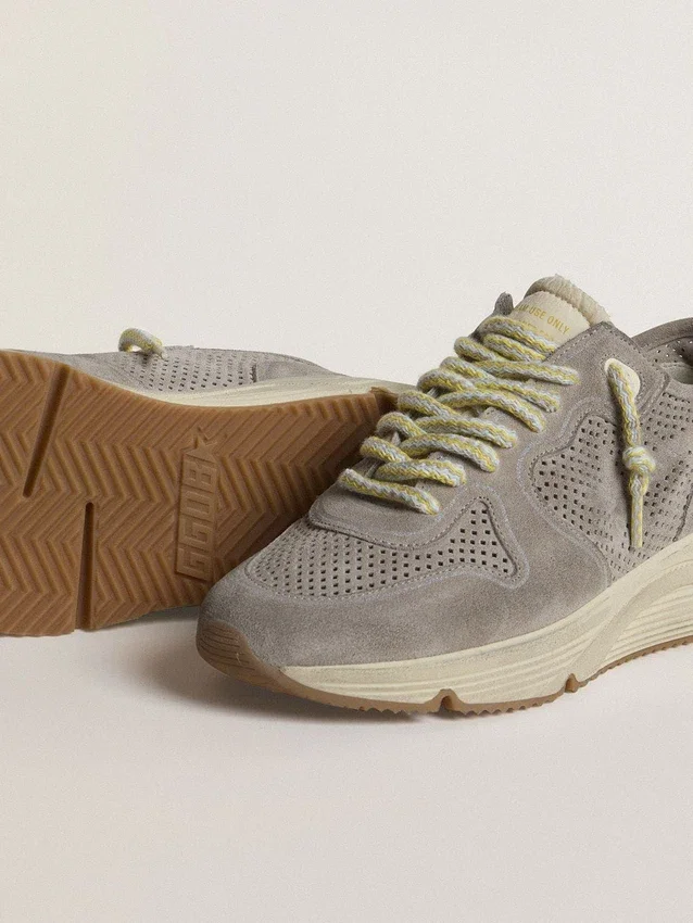 Damskor med Running Sole i grå mocka med grå mockastjärna och hälflik