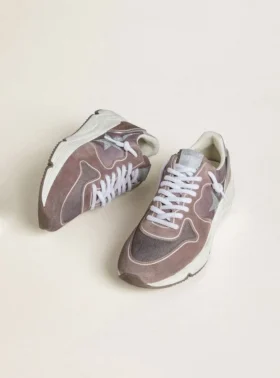 Damskor med Running Sole i lavendelfärgat nylon och mocka med tryckt stjärna och hälflik i silverläder