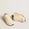 Damskor med Running Sole i nappaläder med rosa läderstjärna och blå läderflik på hälen