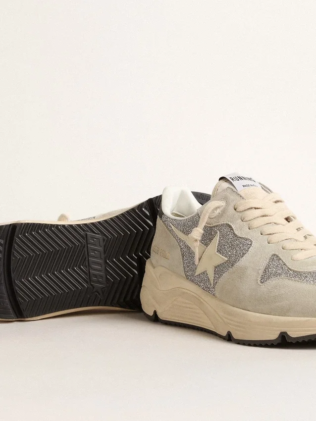 Damskor med Running Sole, prydda med Swarovski-kristaller och en elfenbensfärgad stjärna