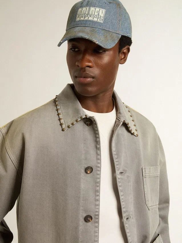 Grå denimjacka för herr med nitar