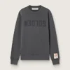 Grå herrsweatshirt med logotyp och sliten look