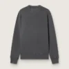Grå herrsweatshirt med logotyp och sliten look