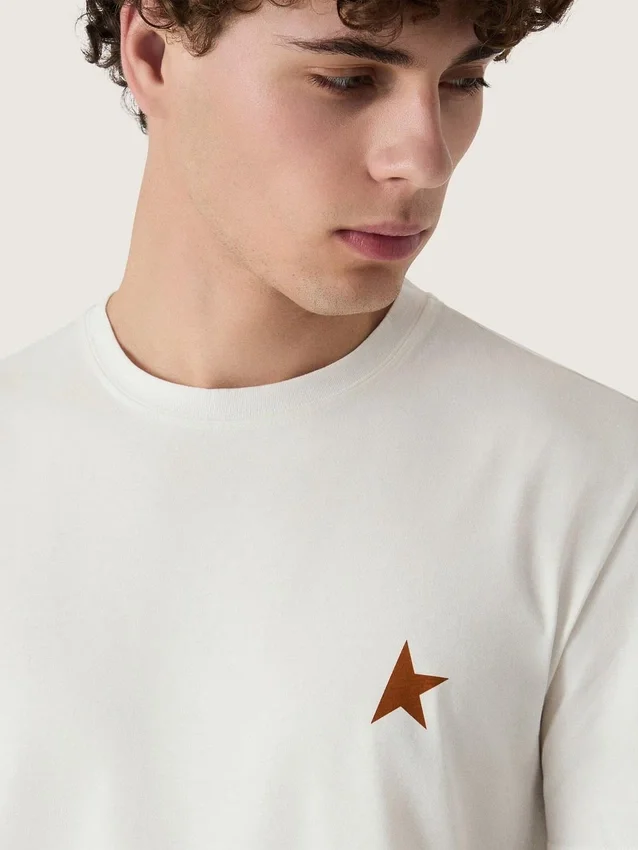 Herr-T-shirt med tryck på ryggen