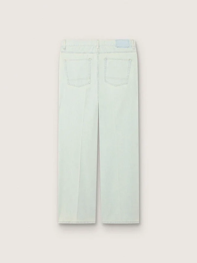 Herrjeans i ljusblå denim