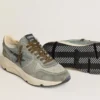 Herrskor med Running Sole i ljusblå nylon med svart stjärna och grön läderflik på hälen
