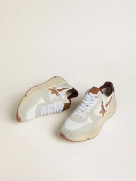 Herrskor med Running Sole i nylon och mocka med brun läderstjärna och vinröd läderflik på hälen