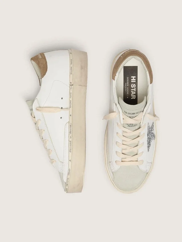 Hi Star för damer med silverglittrande stjärna och duvgrå nubuck-hälflik
