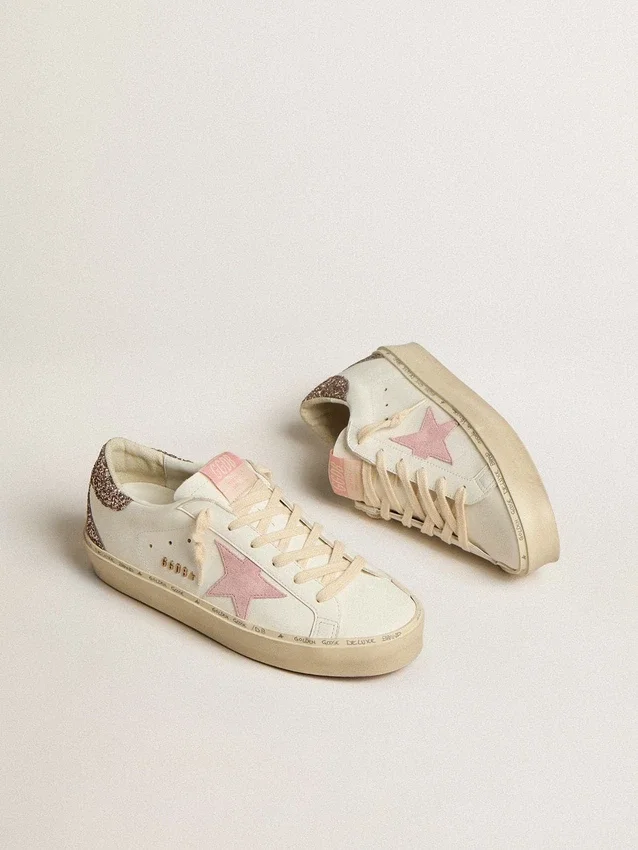 Hi Star i vitt läder med rosa stjärna i mocka och rosa glitterklackflik