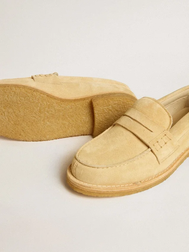 Jerry-loafer i ecru-vaxat mocka