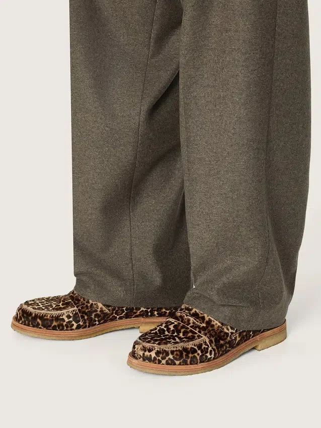 Jerry-loafers för herr i ponnyskinn med leopardmönster