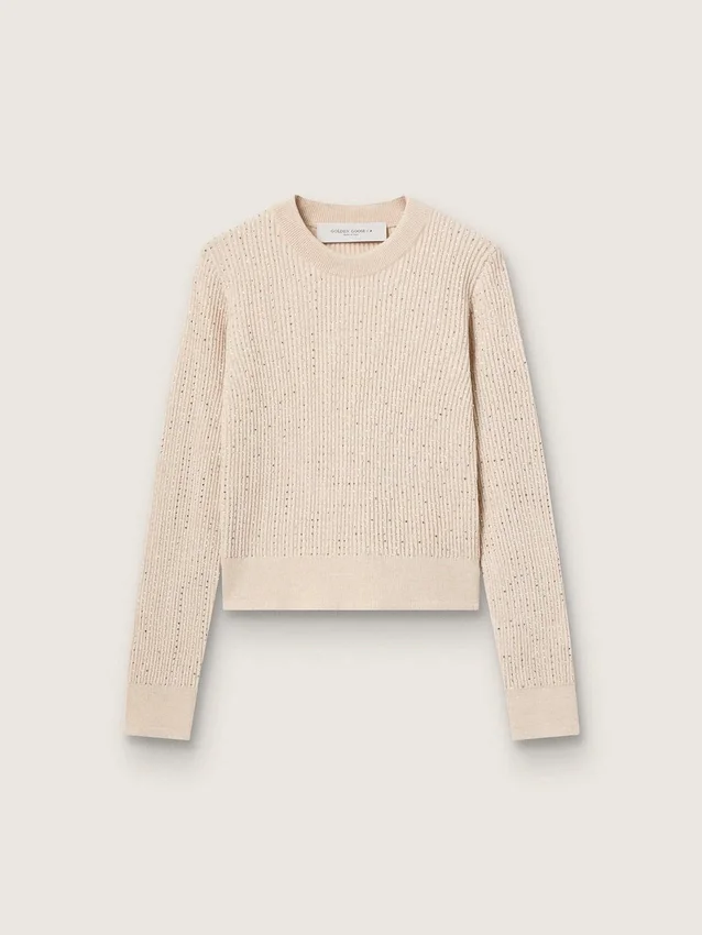 Kort rundhalsad tröja i beige ull med kristaller över hela plagget