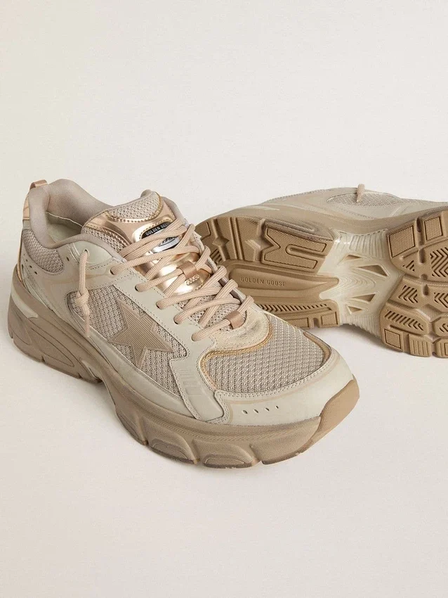Lightstar för herr i duvgrått läder och mesh med beige TPU-stjärna