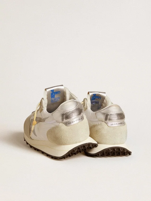 Marathon för herr med vit ovandel i nylon och silverfärgad stjärna