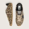 Marathon Speed för damer i beige och svart ponnyskinn med leopardmönster och svart läderstjärna