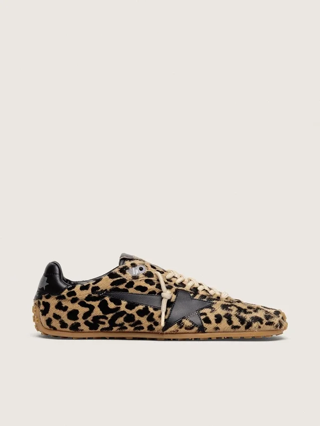 Marathon Speed för herr i beige och svart ponnyskinn med leopardmönster och svart läderstjärna