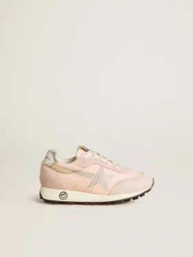 Marathon Young i rosa nylon med tryckt stjärna och läderflik på hälen