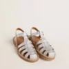Maxime Young-sandaler i silver med mikroglimmer