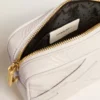 Mini Star Bag i smörvitt läder med ton-i-ton-stjärna