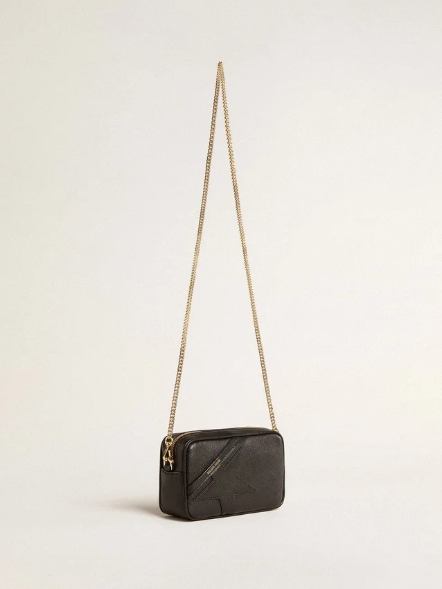 Mini Star Bag i svart läder med ton-i-ton-stjärna