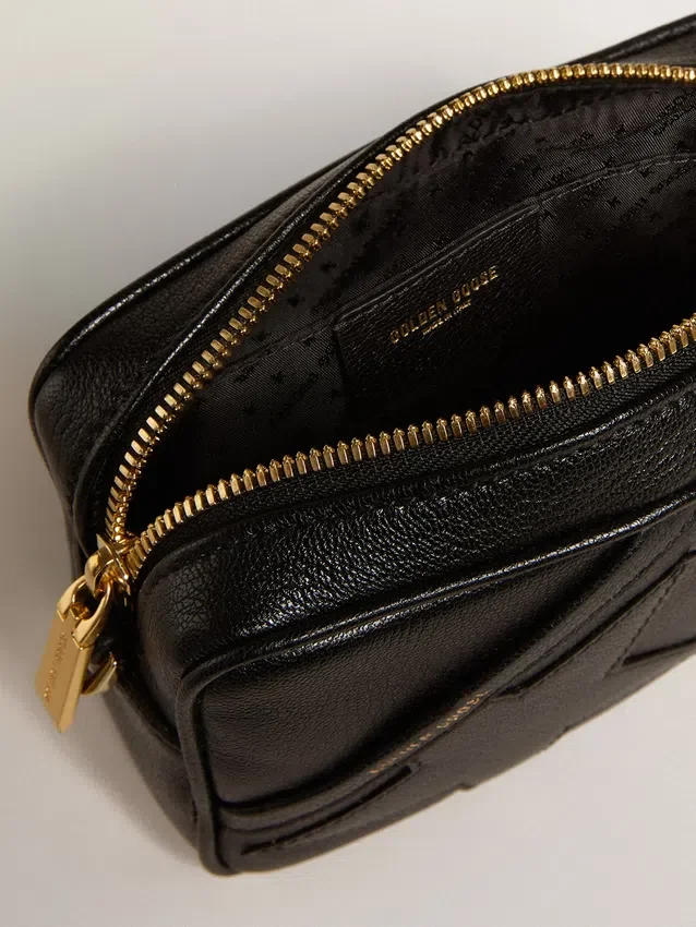 Mini Star Bag i svart läder med ton-i-ton-stjärna