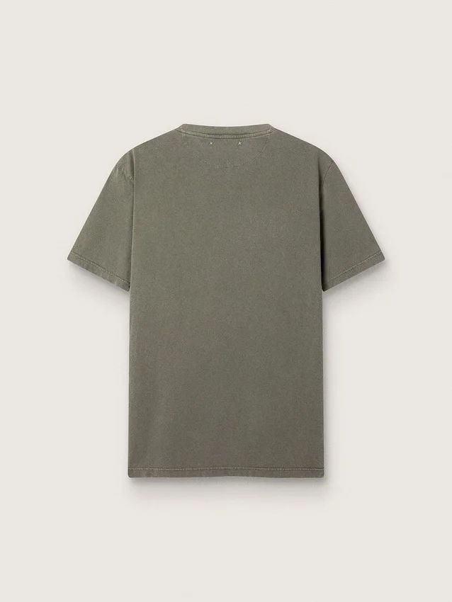 Olivgrön herr-T-shirt med guldbokstäver