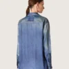 Oversized-skjorta för damer med sliten denimeffekt