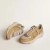 Running Sole i beige nubuck med beige läderstjärna