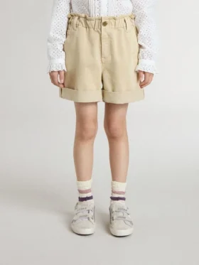 Sandfärgade shorts för flickor med broderad logotyp