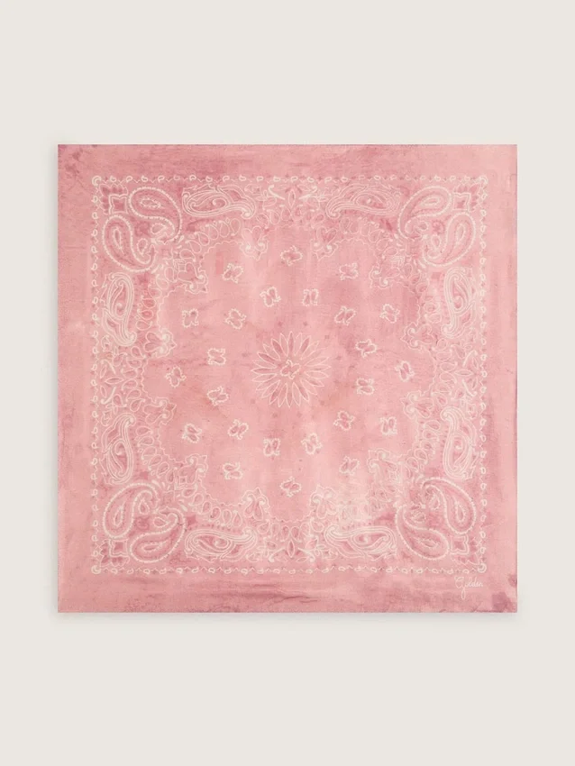 Scarf i gammalrosa med paisleymönster